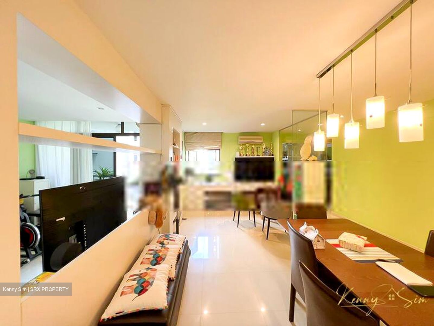 Blk 202A Compassvale South Gate (Sengkang), HDB Executive #567707871